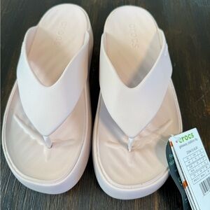 CROCS Women's Light Pink Sandals